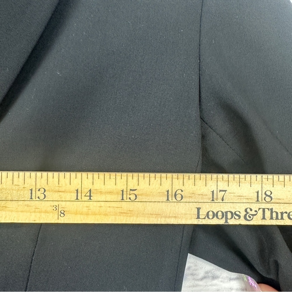 Theory Women’s Virgin Wool Nicholle 2 Sevona Black 2 Button Blazer Size 4 Career - Picture 8 of 11